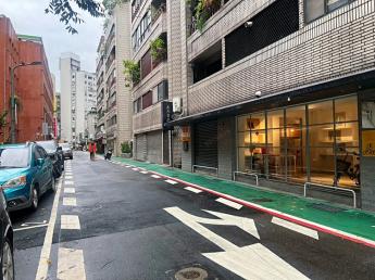 【公館金巷店+車位】人潮穩定×巷弄靜謐，創業首選地點！180,000元/月