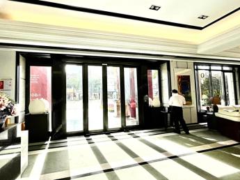 中山民權西站旁挑高4.2米氣派店面 1,395,520元/月