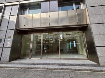 松山機場捷運面寛大店面 179,000元/月