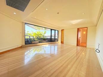 鑽石雙星知名豪邸。低調奢華 100,000 元/月 