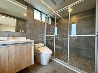 富陽三愛 MRT市政府｜高樓層大坪數▲飯店式管理▲新穎裝潢 270,000 元/月 