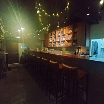 餐酒頂讓(可登記飲酒店業) 租金：78,000元/月 頂讓金：70萬元 夢Beginning 