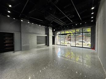 內湖行善路面寬挑高店面 110,000元/月