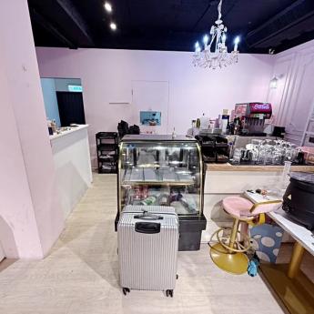 大同區北車大坪數店面頂讓｜主題式咖啡廳｜租金：88,000元/月 頂讓金：80萬元 (含全部設備) 