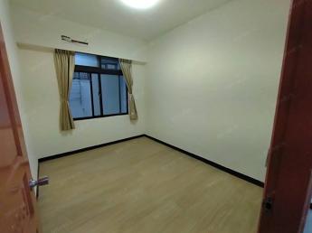 信義區正永吉路上頂級店面寬10米挑高7米 NT$88,000