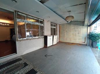 台北市稀有庭院!市政府捷運站步行約1分鐘 NT$77,000