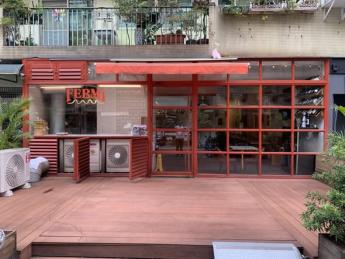 東區微風百貨義式面寬庭院餐廳頂讓